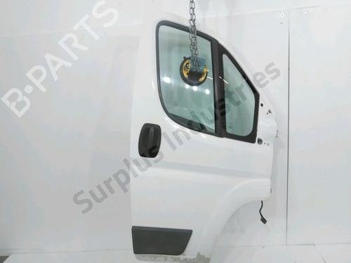 Used Right front door Right front door PEUGEOT BOXER Platform/Chassis 2.2 HDi 110 (110 hp) 33281669 33281669