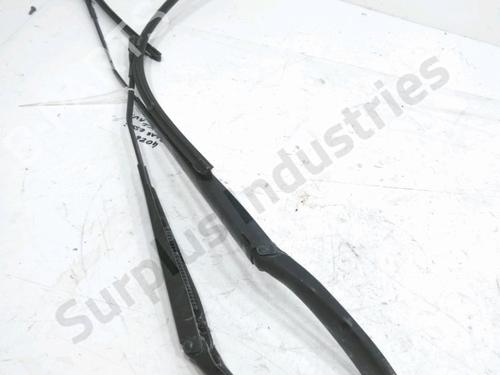 front-windshield-wiper-arm-mercedes-benz-vito-van-w447-2014-31955767 main image