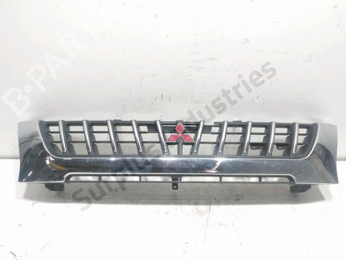 grille-mitsubishi-l200-k7_t-k6_t-k5_t-1996-1997-1998-1999-2000-2001-2002-2003-2004-2005-2006-2007-2008-2009-2010-2011-32334894 main image