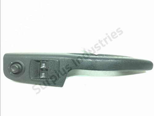 Used Left front window switch Left front window switch RENAULT TRAFIC III Van (FG_) 1.6 dCi 140 (FGMA, FGMC) (140 hp) 35808427 35808427