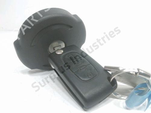 fuel-cap-peugeot-partner-box-bodympv-5_-g_-1996-32655563 main image