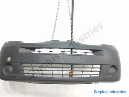 Used Front bumper RENAULT MASTER II Bus (JD) 2.5 dCi (JD01, JD02, JD11, JD12, JD1W) (120 hp) 32202978