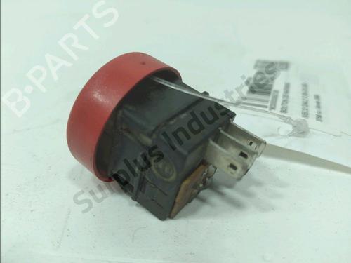 Warning switch IVECO DAILY III Van 35 S 9 V | BP39194916I22 - Image 2