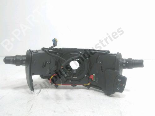 steering-wheel-controls-renault-kangoo-express-fw01_-2008-33866990 main image