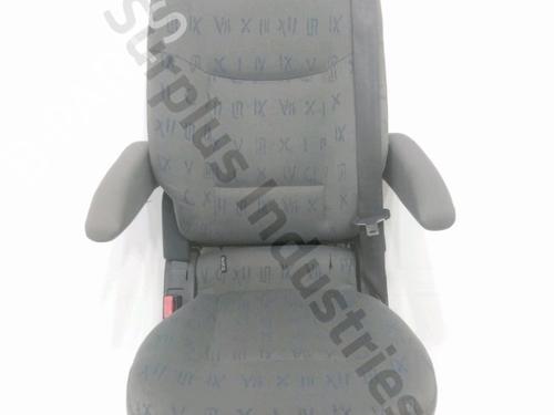 Used Rear seat RENAULT TRAFIC II Bus (JL) 2.5 dCi 145 (JL0J) (146 hp) 32356660