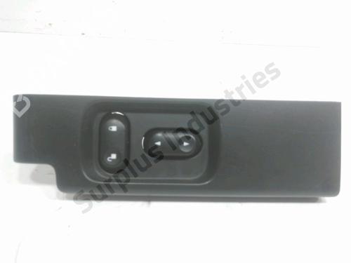 Used Right front window switch Right front window switch 39161669 39161669