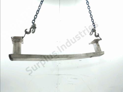 Used Front bumper reinforcement Front bumper reinforcement 37585815 37585815
