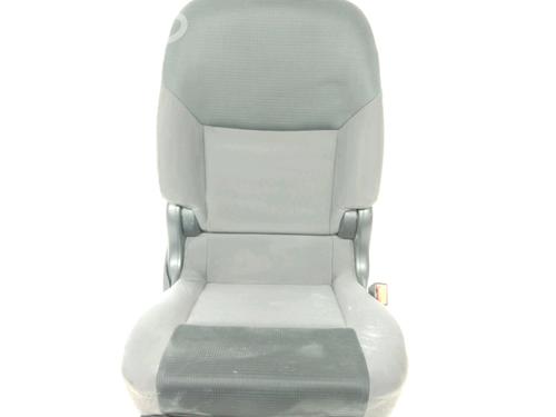 Sæde højre fortil Sæde højre fortil NISSAN NV200 Van 1.5 dCi 85 (M20, M20N, M20M) (86 hp) 33903689 33903689