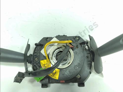 Steering wheel controls PEUGEOT BOXER Van (244) 2.8 HDi | BP37483773E15 - Image 3