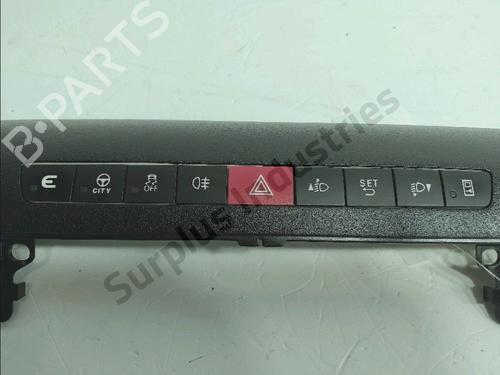 Advarselsbryter IVECO DAILY VI Van 33S14, 35S14, 35C14, 42S14 | BP38104079I22 - Image 2