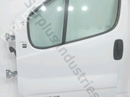 left-front-door-renault-trafic-ii-bus-jl-2001-31955290 main image