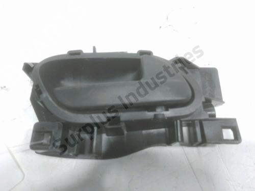 Used Front right interior door handle Front right interior door handle 31955230 31955230