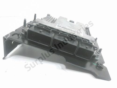Used Engine control unit (ECU) Engine control unit (ECU) 33262170 33262170