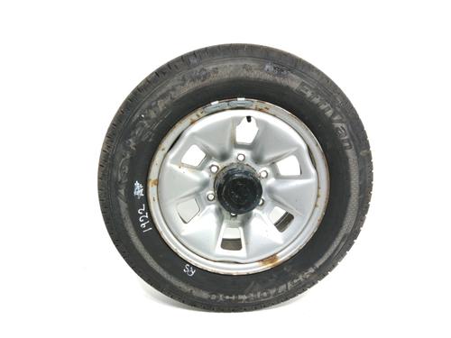 Kit pneu suplente Kit pneu suplente 38104071 38104071