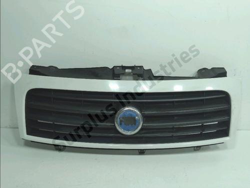 Used Grille Grille 38633524 38633524