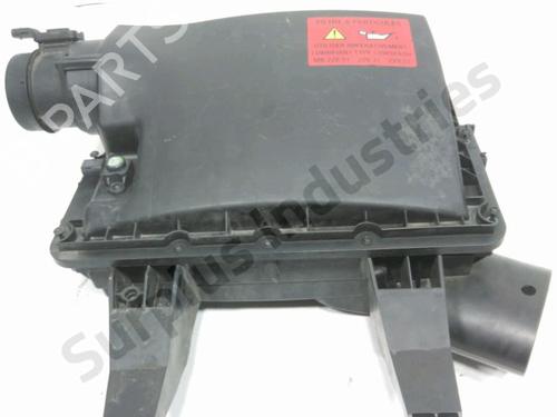 Luftfilter kasse Luftfilter kasse MERCEDES-BENZ SPRINTER 3,5-t Van (B906) 313 CDI (906.631, 906.633, 906.635, 906.637) (129 hp) 35999667 35999667