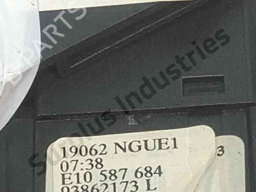 Steering wheel controls RENAULT TRAFIC II Van (FL) 2.0 dCi 115 (FL01, FL0U, FL00, FL0H, FL0M) | BP32461238E15 - Image 3