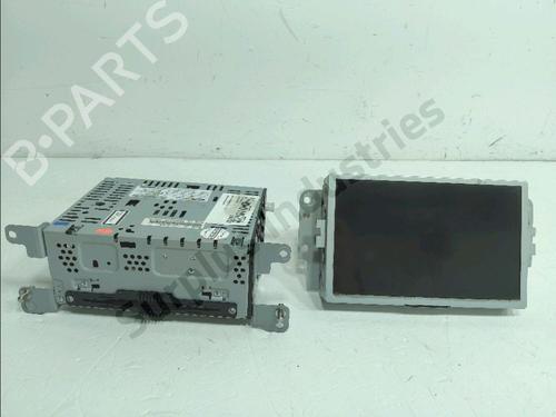 Used Radio Radio 36182779 36182779