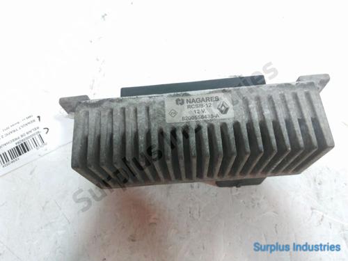 Module électronique RENAULT TRAFIC II Van (FL) 2.0 dCi 115 (FL01, FL0U, FL00, FL0H, FL0M) | BP35972742M83 - Image 3