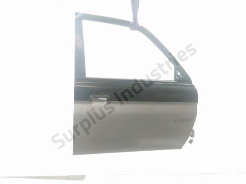 right-front-door-mitsubishi-l200-k7_t-k6_t-k5_t-1996-1997-1998-1999-2000-2001-2002-2003-2004-2005-2006-2007-2008-2009-2010-2011-32334898 main image