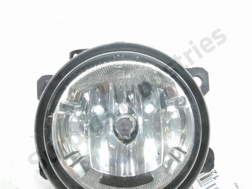 Used Right front fog light Right front fog light 34177904 34177904