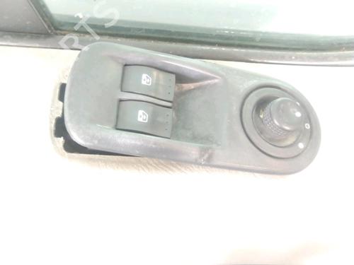 left-front-door-renault-trafic-ii-bus-jl-2001-31955313 main image