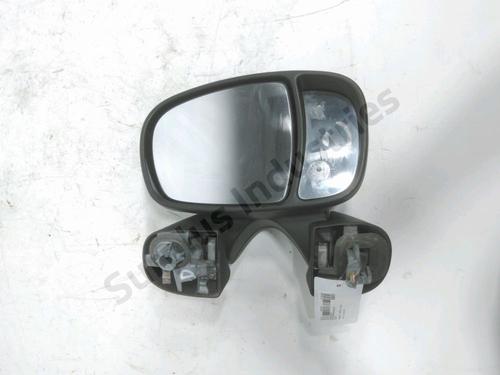Used Right mirror RENAULT TRAFIC II Bus (JL) [2001-2026]  31955370