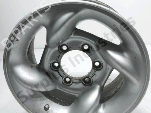 rim-hyundai-galloper-ii-jk-01-1997-1998-1999-2000-2001-2002-2003-31954712 main image