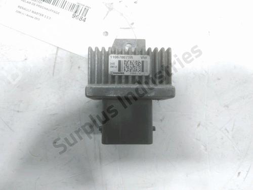 Module électronique RENAULT MASTER III Van (FV) 2.3 dCi 165 FWD (FV0P, FV0U, FV11, FV12, FV1E) (163 hp) 31954159