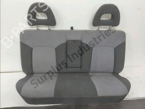 Asientos traseiros Asientos traseiros MITSUBISHI L200 (K7_T, K6_T, K5_T) 2.5 TD 4WD (K74T) (115 hp) 36152767 36152767