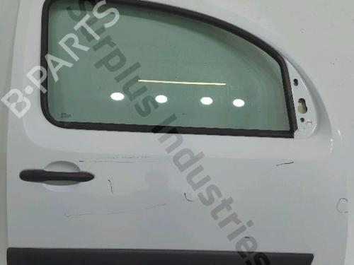 Used Right front door Right front door 38457540 38457540