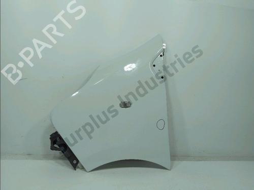 left-front-fenders-renault-trafic-iii-van-fg_-2014-39942834 main image