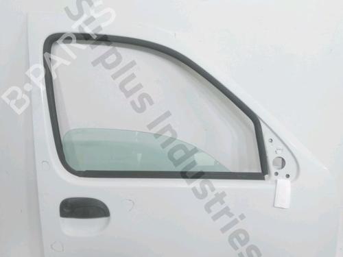 Dør højre fortil Dør højre fortil RENAULT KANGOO Express (FC0/1_) 1.5 dCi (FC08, FC09) (82 hp) 33949535 33949535