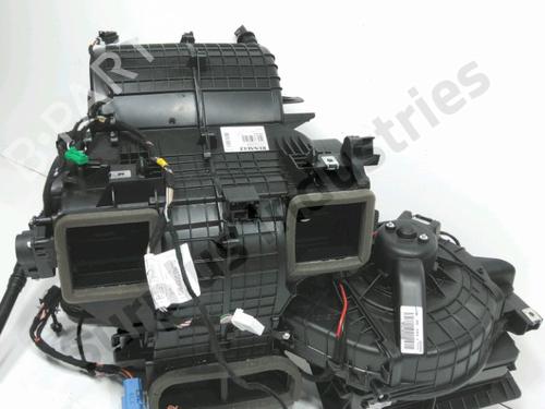 Heater matrix box RENAULT MASTER III Van (FV) 2.3 dCi 150 FWD (FV0F, FV03, FV09) | BP31954267M61  - Image 6