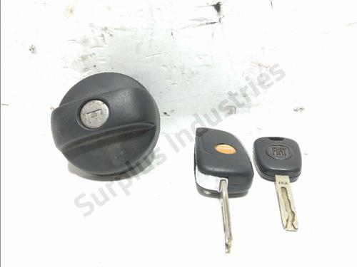 Used Fuel cap Fuel cap 38633498 38633498