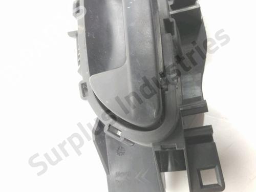 Used Front left interior door handle Front left interior door handle 31955234 31955234