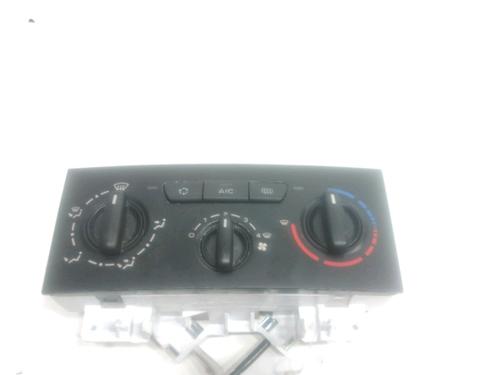 Used Climate control Climate control PEUGEOT EXPERT Van (VF3A_, VF3U_, VF3X_) 1.6 HDi 90 8V (90 hp) 33334037 33334037