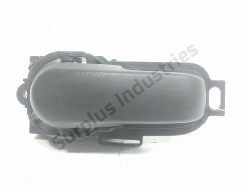 Used Front left interior door handle Front left interior door handle NISSAN NV200 Van 1.5 dCi 90 (M20, M20N, M20M) (90 hp) 33569077 33569077