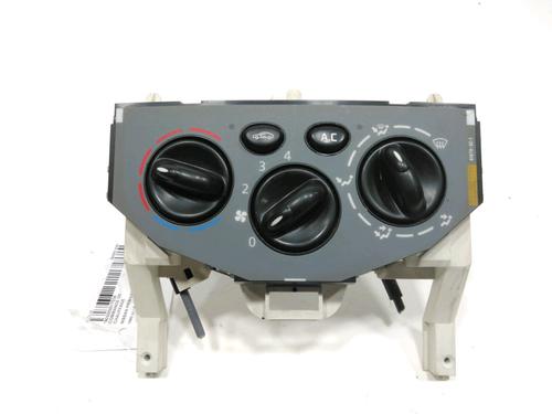Used Climate control Climate control 38082139 38082139