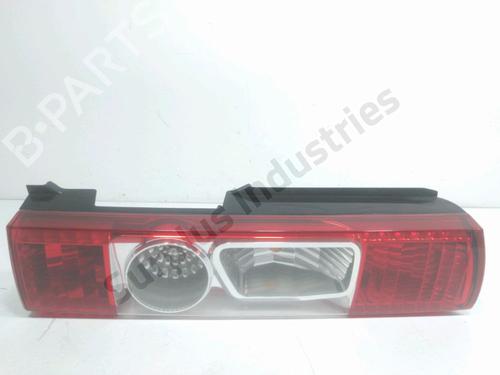 Right taillight PEUGEOT BOXER Van 2.2 HDi 100 | BP33867070C35 - Image 2