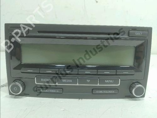 Used Radio Radio VW CALIFORNIA T5 Camper (7EC, 7EF, 7EG, 7HF, 7HC) 2.0 TDI (140 hp) 40172532 40172532