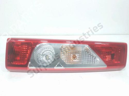 Høyre baklys Høyre baklys FIAT SCUDO Van (270_, 272_) 2.0 D Multijet (120 hp) 33867069 33867069