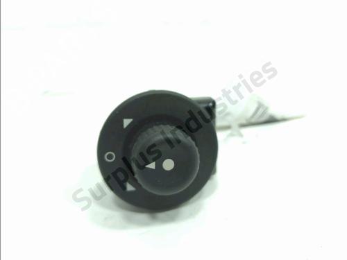 Used Mirror switch Mirror switch 37065472 37065472