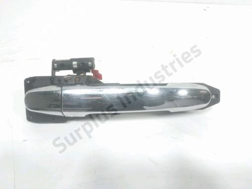 Højre fortil udvendigt håndtag TOYOTA HILUX VII Pickup (_N1_, _N2_, _N3_) 2.5 D-4D 4WD (KUN25_, KUN25R) (120 hp) 32131568