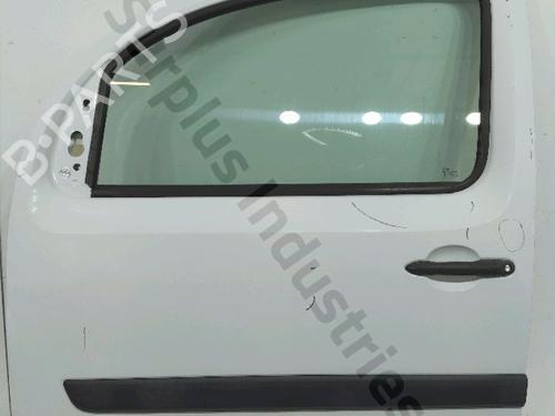 Used Left front door Left front door 38457543 38457543