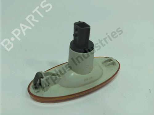 Right side indicator RENAULT MASTER III Van (FV) 2.3 dCi 145 FWD (FV0E, FV0F, FV0H, FV02, FV0M, FV0S,... | BP37257207I19 - Image 3