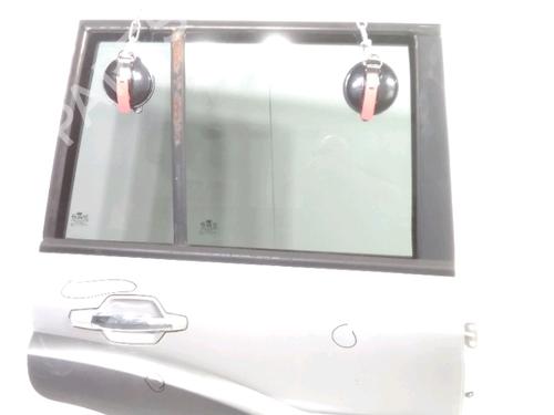 Porte arrière droite Porte arrière droite HYUNDAI TERRACAN (HP) 2.9 CRDi 4WD (163 hp) 32114710 32114710