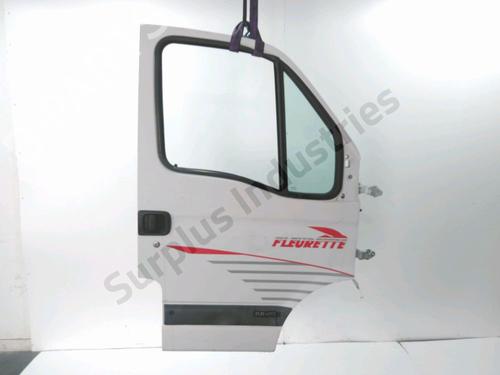 right-front-door-renault-master-ii-platformchassis-edhdud-1997-1998-1999-2000-2001-2002-2003-2004-2005-2006-2007-2008-2009-2010-2011-2012-2013-32514895 main image
