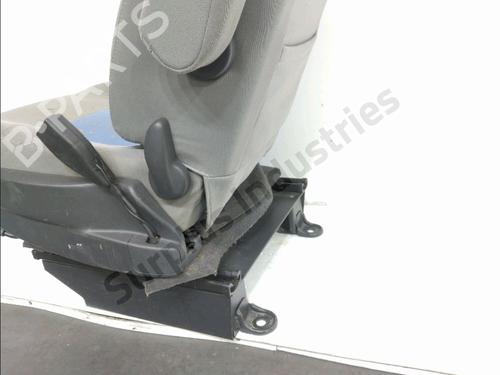 Right front seat RENAULT TRAFIC II Bus (JL) 2.5 dCi 145 (JL0J) | BP38082178C16  - Image 5
