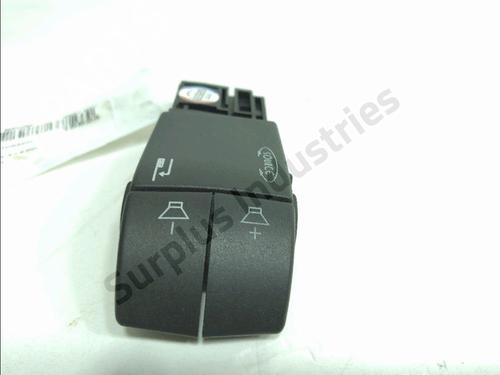 Switch RENAULT TRAFIC II Bus (JL) 1.9 dCI 100 (JL0C, JL0K) | BP37087257I30 - Image 2
